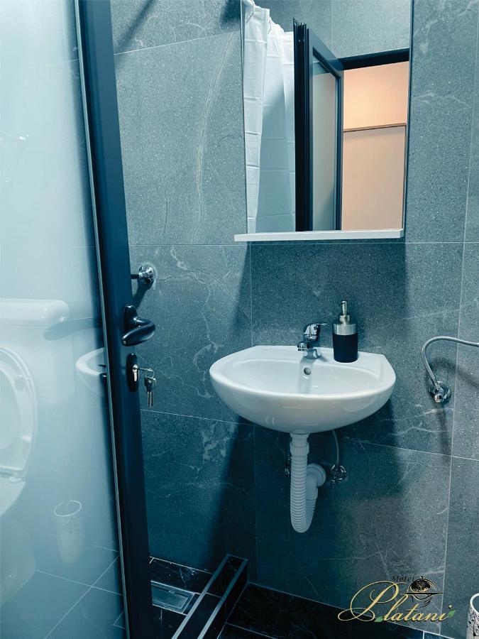 Motel Platani Kotor Varos Exteriör bild